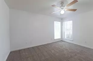 2430 Cromwell Cir, Austin, TX 78741 - Photo 18