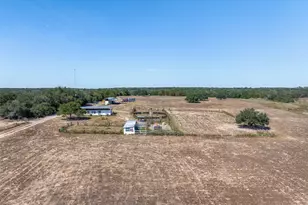 2135 Mule Creek Rd, Harwood, TX 78632 - Photo 2
