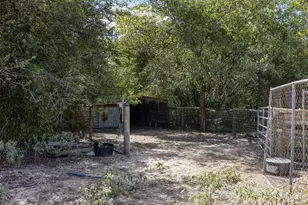 2135 Mule Creek Rd, Harwood, TX 78632 - Photo 20