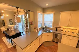 926 E 54th St, Austin, TX 78751 - Photo 4