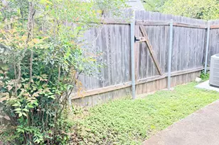 1411 Gracy Farms Ln, Austin, TX 78758 - Photo 20