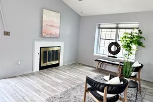 1411 Gracy Farms Ln, Austin, TX 78758 - Photo 8