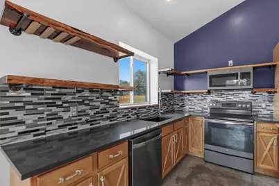 885 State Highway 71, Bastrop, TX 78602 - Photo 20