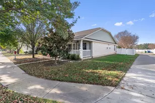 1517 Big Thicket Dr, Cedar Park, TX 78613 - Photo 2