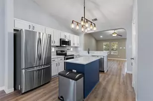 1517 Big Thicket Dr, Cedar Park, TX 78613 - Photo 14