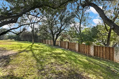 2201 Lakeway Boulevard #20, Lakeway, TX 78734 - Photo 20