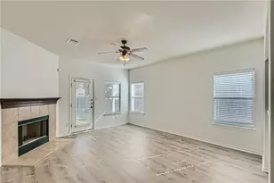 271 Housefinch Loop, Leander, TX 78641 - Photo 2