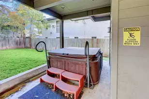 602 W N Loop Blvd, Austin, TX 78751 - Photo 18