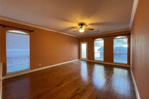 2504 Avenue N, Austin, TX 78727 - Photo 8