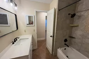 12405 Alderbrook Dr, Austin, TX 78758 - Photo 12