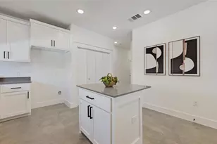 7306 Carver Ave, Austin, TX 78752 - Photo 16