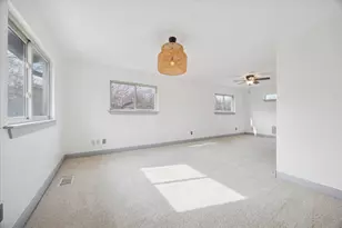 13918 Hummingbird Ln, Austin, TX 78732 - Photo 16