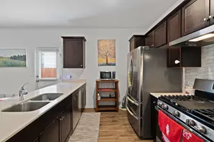 7116 Spirit Hill Rd, Austin, TX 78744 - Photo 12