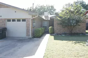3702 Rocky Hollow Trail, Georgetown, TX 78628 - Photo 4