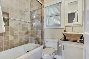 610 Oakland Ave, Austin, TX 78703 - Photo 24