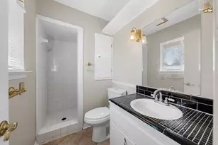 809 Maryland Dr, Austin, TX 78758 - Photo 8