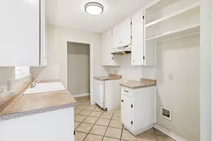 809 Maryland Dr, Austin, TX 78758 - Photo 12