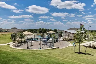 1015 Vista View Dr, Georgetown, TX 78626 - Photo 18