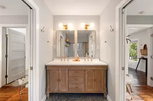 403 W 55th St, Austin, TX 78751 - Photo 28