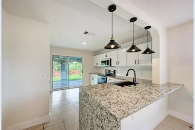 12201 Paloma Blanca Way, Del Valle, TX 78617 - Photo 10