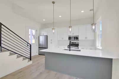 6802 Montana Street #3, Austin, TX 78741 - Photo 8