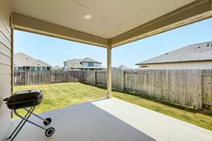 102 Contrada Grace Ln, Hutto, TX 78634 - Photo 24