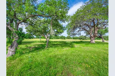 202 Mason Court, Driftwood, TX 78619 - Photo 10