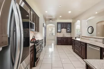 609 Portchester Castle Path, Pflugerville, TX 78660 - Photo 10
