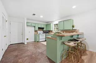 600 Meadow Oaks Dr, Dripping Springs, TX 78620 - Photo 16