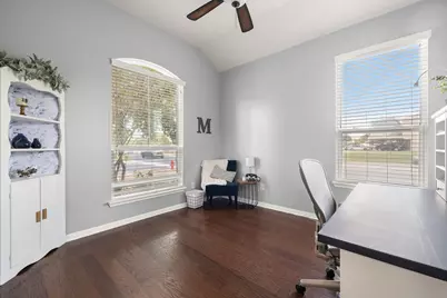 101 Lee Trevino Cove, Round Rock, TX 78664 - Photo 6