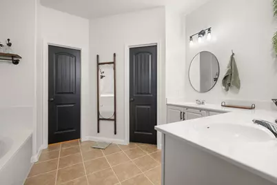 101 Lee Trevino Cove, Round Rock, TX 78664 - Photo 20