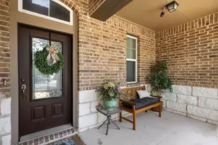 101 Lee Trevino Cove, Round Rock, TX 78664 - Photo 4