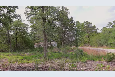 200 Cheyenne Drive, Smithville, TX 78957 - Photo 8