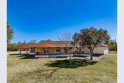 407 North Raymond Road, La Grange, TX 78945 - Photo 6