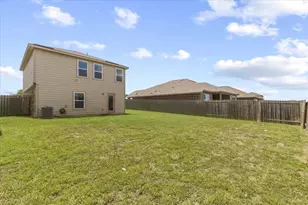 19808 Hubert R Humphrey Rd, Manor, TX 78653 - Photo 28