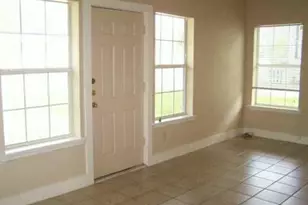 1609 Cedar St, Bastrop, TX 78602 - Photo 2