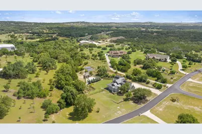 409 Dos Lagos, Dripping Springs, TX 78620 - Photo 2