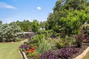 409 Dos Lagos, Dripping Springs, TX 78620 - Photo 32