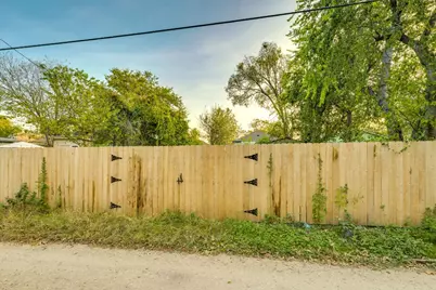 1020 Spence Street #B, Austin, TX 78702 - Photo 6