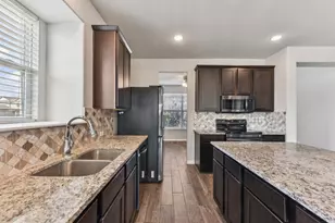 19101 Scoria Dr, Pflugerville, TX 78660 - Photo 8