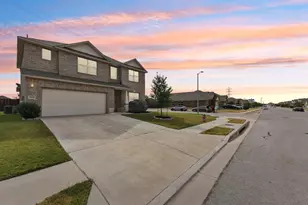 19101 Scoria Dr, Pflugerville, TX 78660 - Photo 2