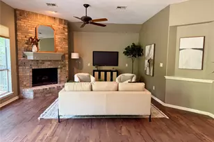 8024 Cobblestone, Austin, TX 78735 - Photo 10