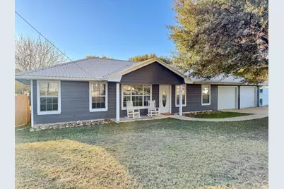 617 Caldwell Street, Lexington, TX 78947 - Photo 1