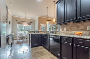 10033 Longhorn Skyway, Dripping Springs, TX 78620 - Photo 12