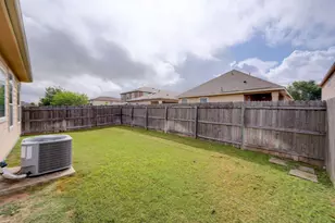 2032 Brandywine Dr, New Braunfels, TX 78130 - Photo 24