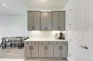 521 Elm Green St, Hutto, TX 78634 - Photo 14