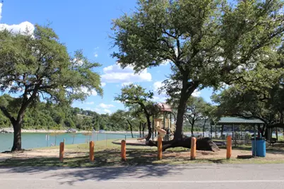 11502 Bee Street, Jonestown, TX 78645 - Photo 10