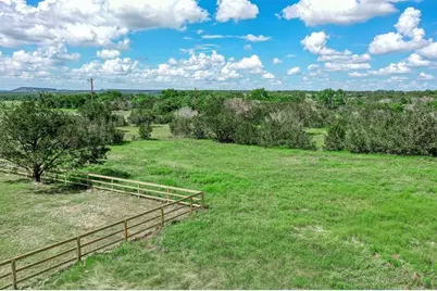 51 Private Road 901, Florence, TX 76527 - Photo 22