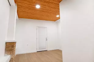130 Los Arcos Rd, Elgin, TX 78621 - Photo 22