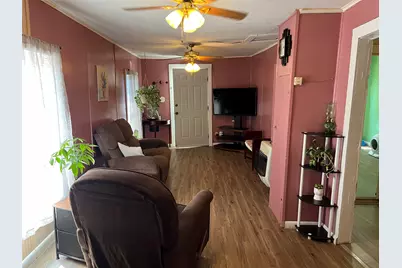 607 Garcia Street, Lockhart, TX 78644 - Photo 8